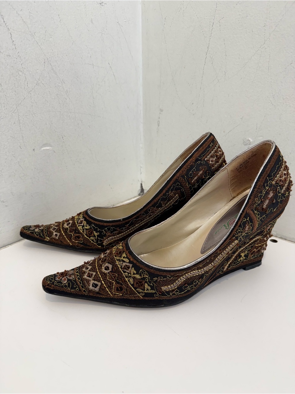 Roberto Cavalli Brown Embroidered Pointed-Toe Wedge Pumps